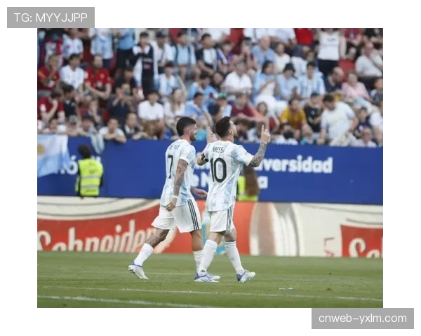 法甲马赛vs巴黎圣日耳曼爆发大规模冲突,比赛中断超十分钟 法甲马赛vs巴黎圣日耳曼爆发大规模冲突,比赛中断超十分钟