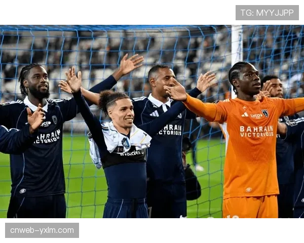 里尔1-0巴黎FC，高效反击战术压制对手边路进攻